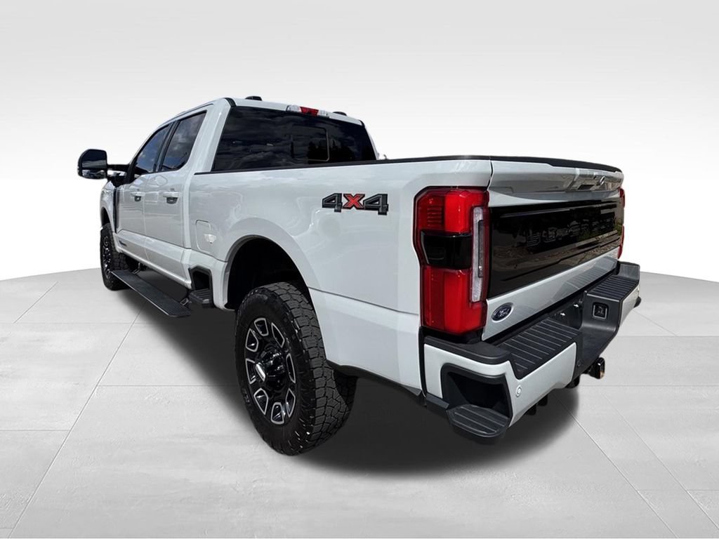 Used 2025 Ford F250 Platinum AWD/4WD image 14