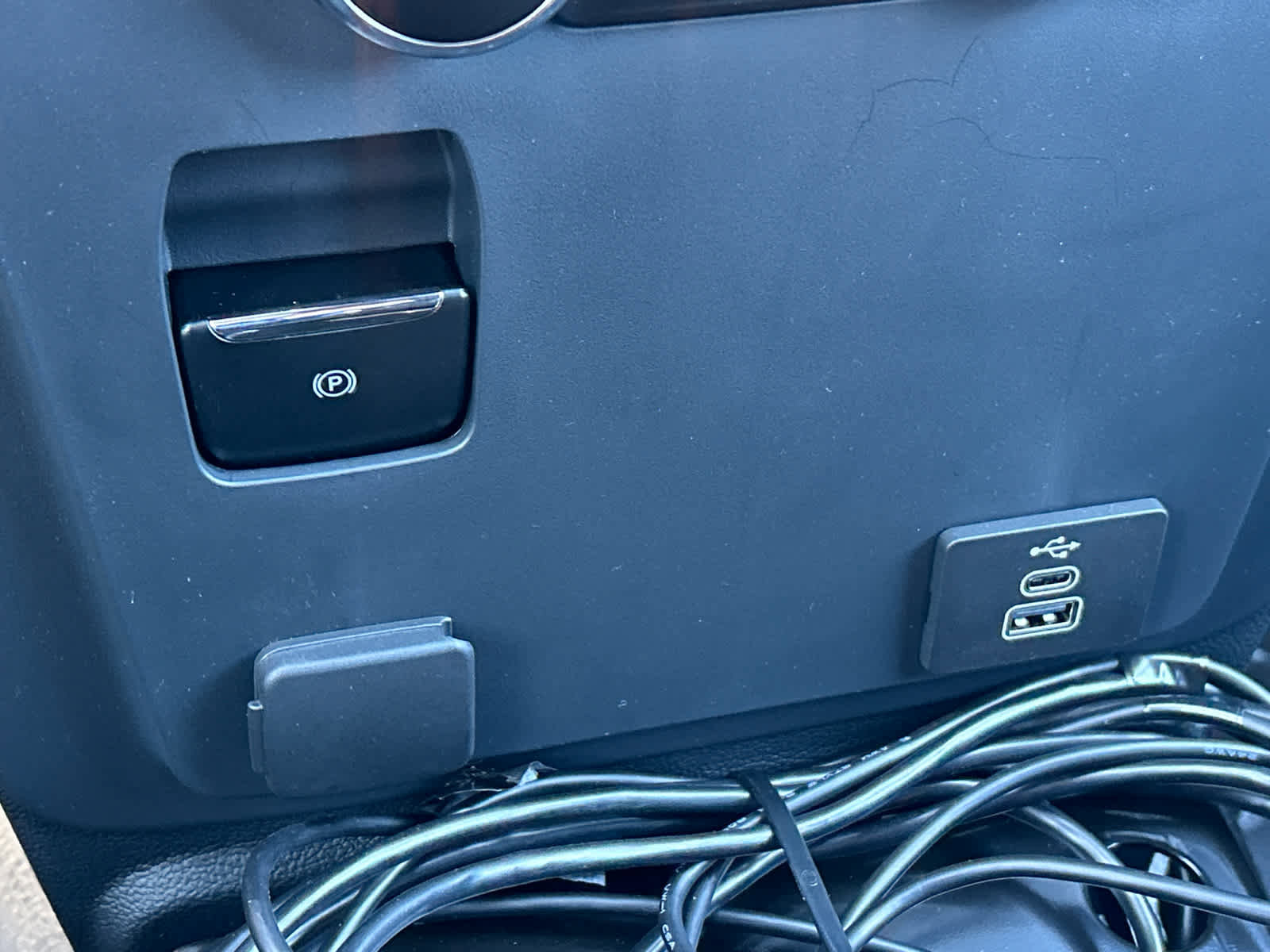 New 2026 Ford Explorer w/ Ready For The Road Package image 33