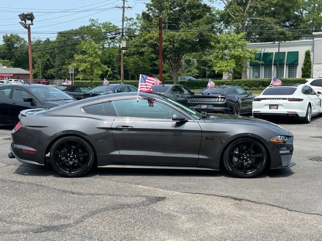 Used 2020 Ford Mustang GT image 4