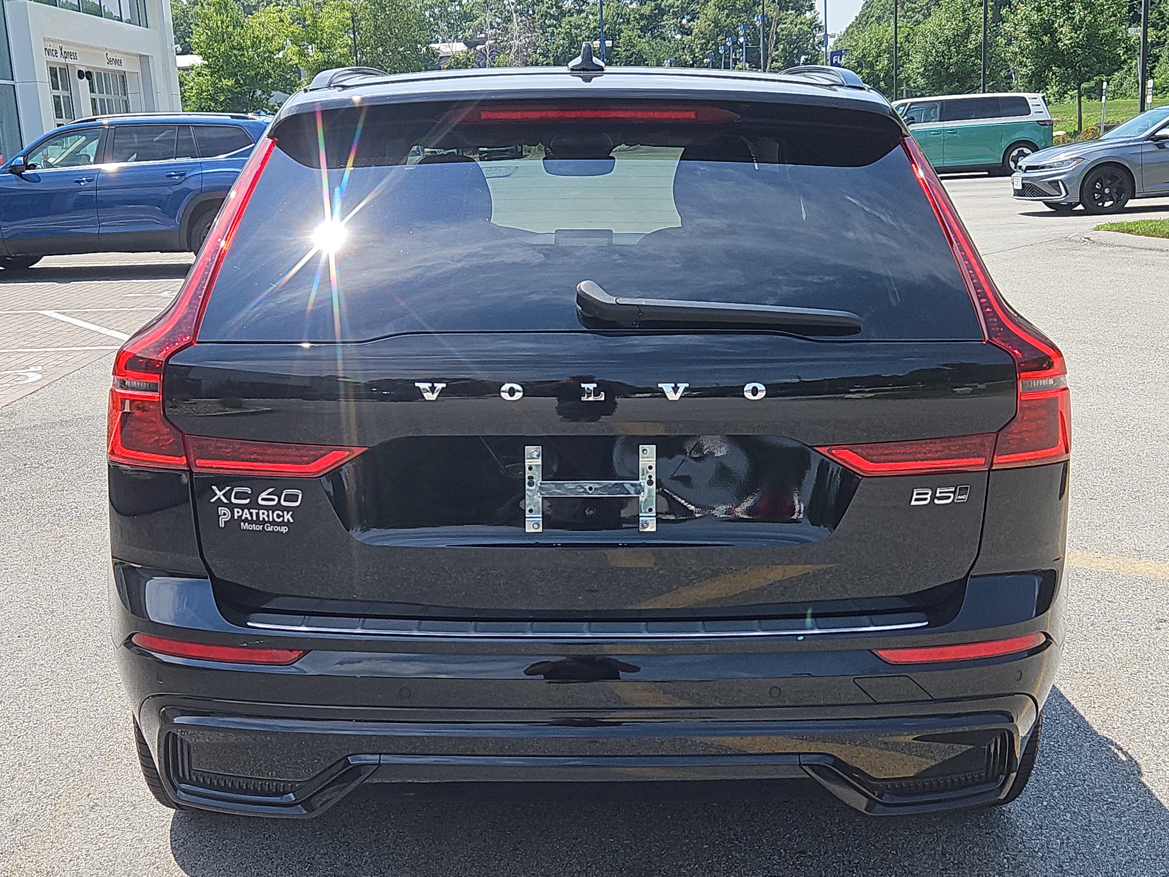 Used 2026 Volvo XC60 B5 Plus w/ Protection Package Premier AWD/4WD image 27