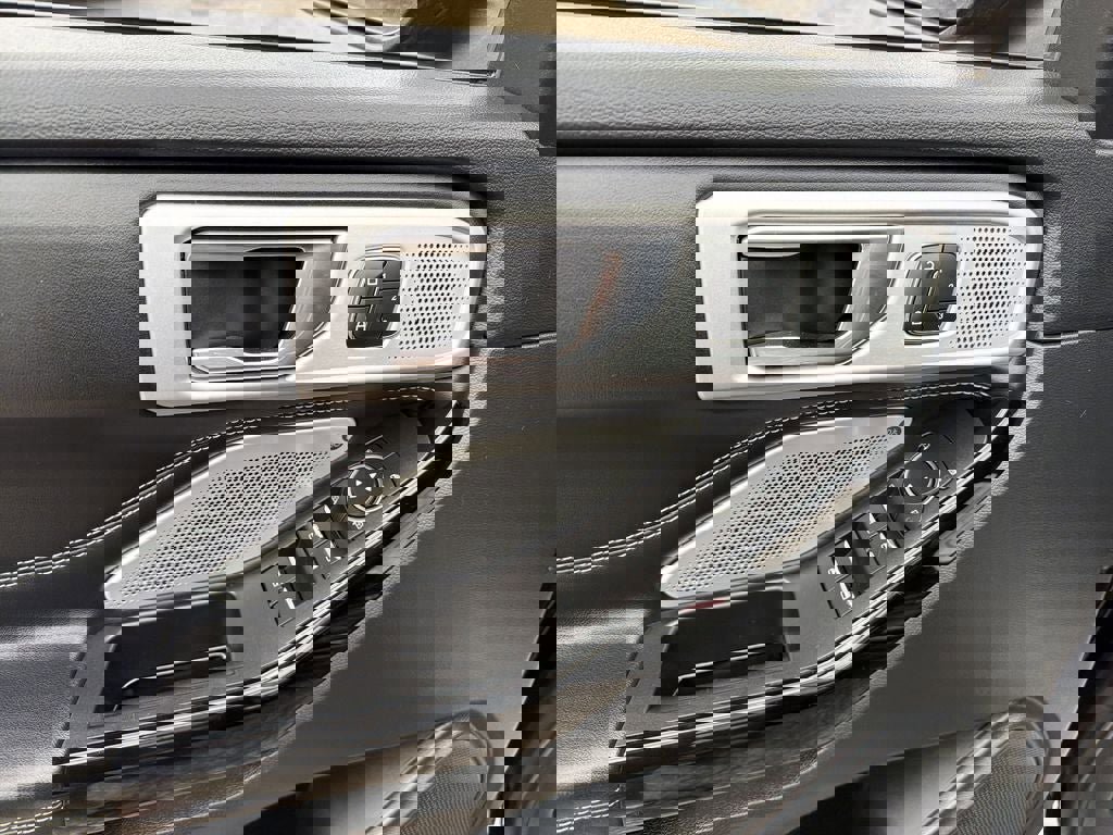 Used 2021 Ford Explorer ST w/ Equipment Group 401A image 15