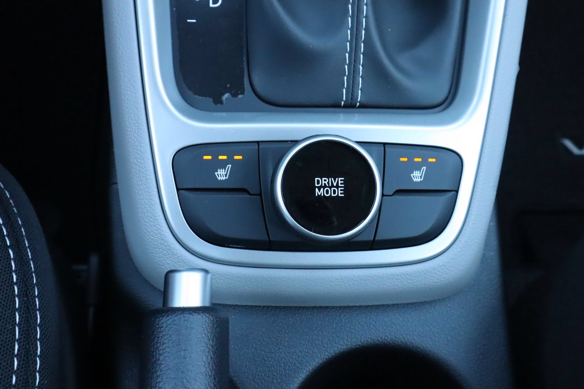 New 2026 Hyundai Venue SEL FWD image 14