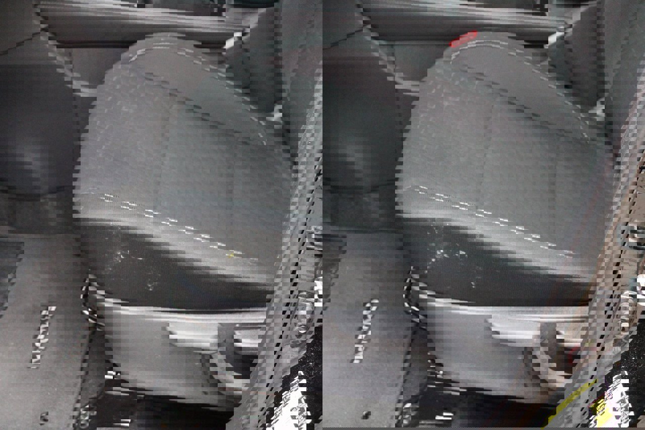 Used 2024 Nissan Kicks SV image 14