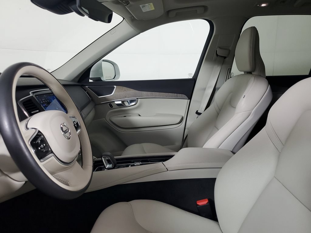 Certified 2023 Volvo XC90 B6 Core w/ Protection Package Premier AWD/4WD image 24