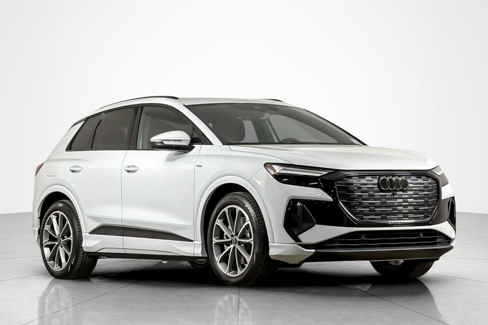New 2026 Audi Q4 e-tron Premium AWD/4WD image 2