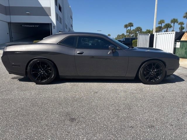 Used 2023 Dodge Challenger GT image 2