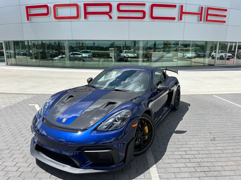 Used 2025 Porsche 718 Cayman GT4 RS image 1