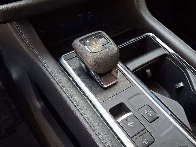 Certified 2023 Nissan Pathfinder SL AWD/4WD image 16