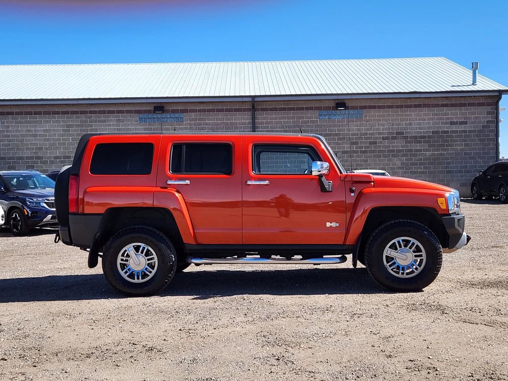 Used 2008 HUMMER H3 Alpha image 2