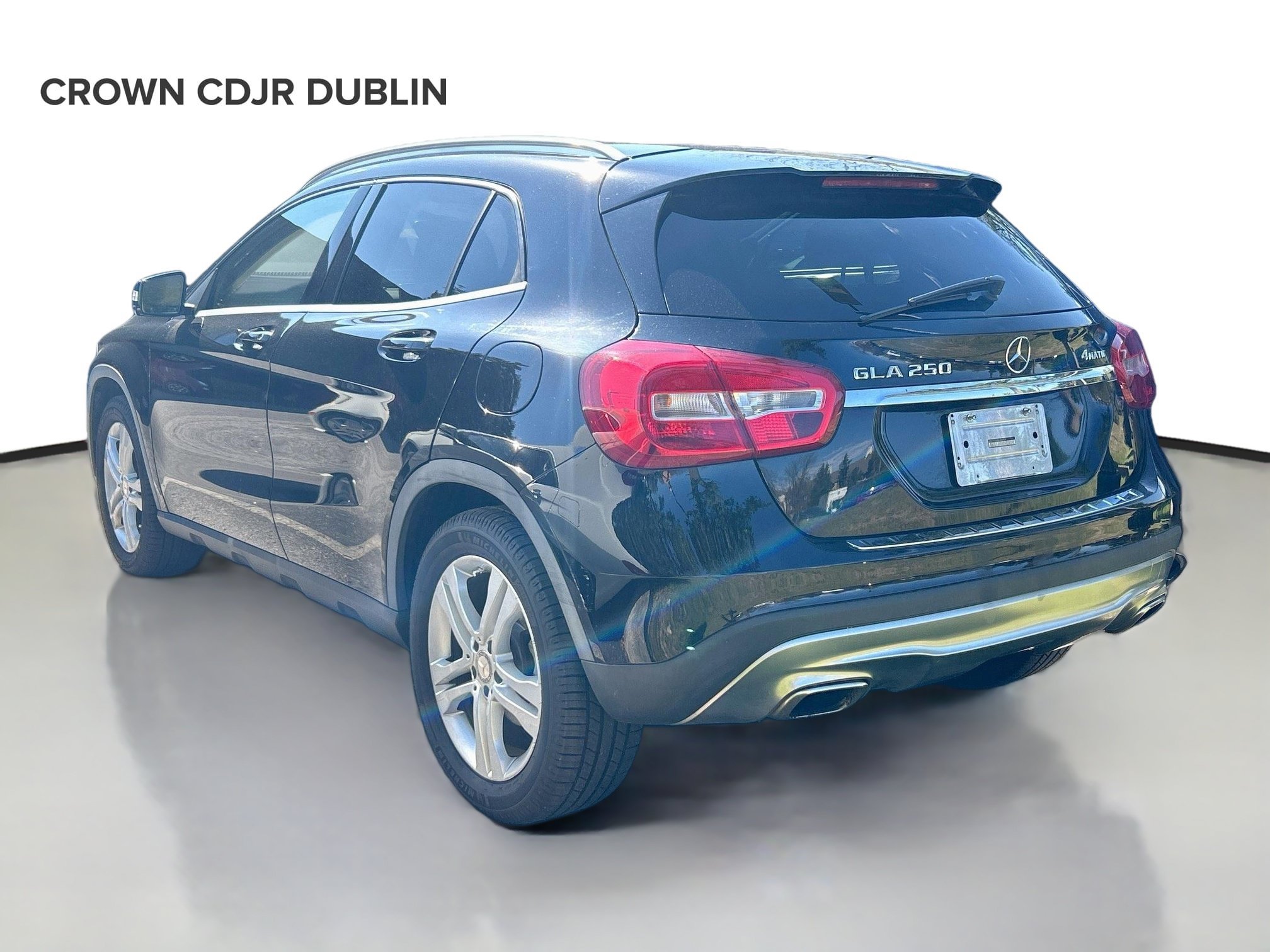 Used 2015 Mercedes-Benz GLA 250 4MATIC image 3