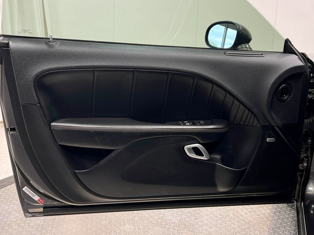 Used 2016 Dodge Challenger R/T Scat Pack RWD image 15