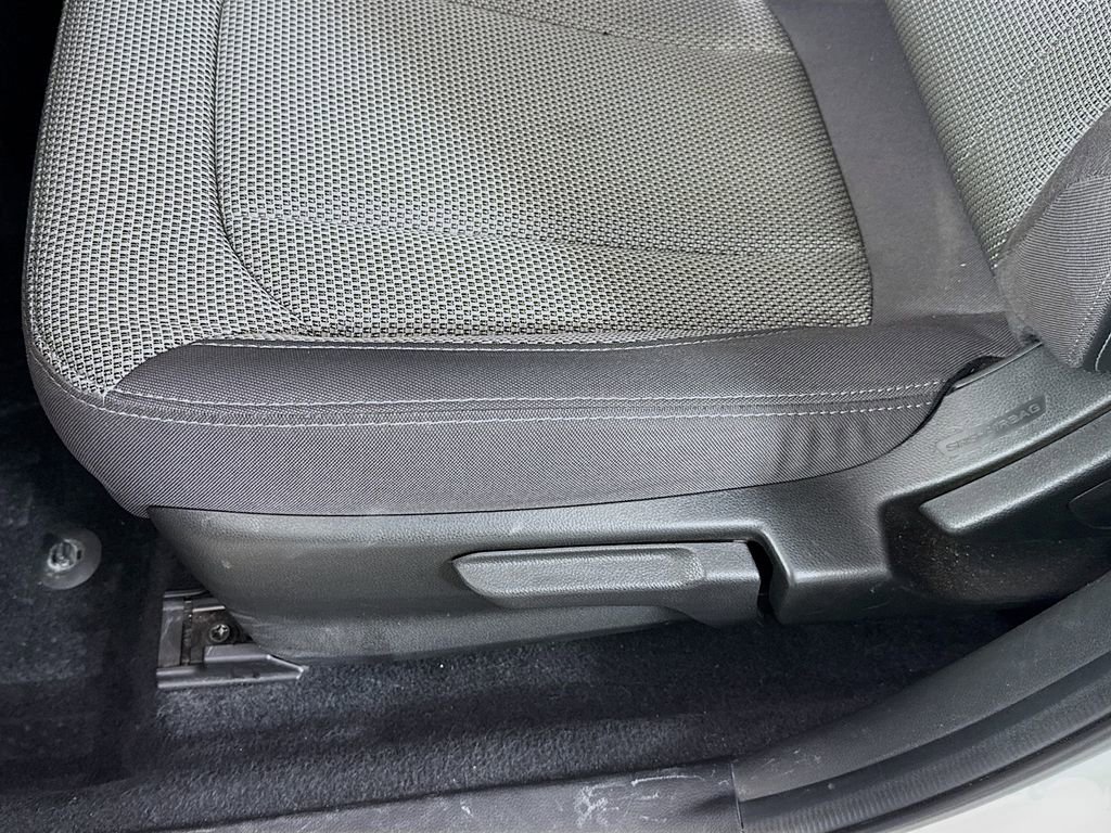 Used 2024 Subaru Crosstrek 2.0i Premium image 19