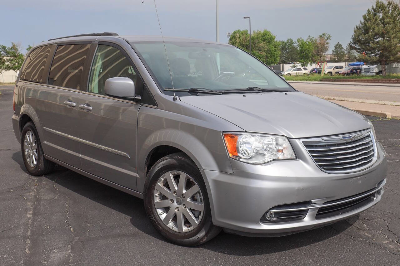 Used 2015 Chrysler Town & Country Touring