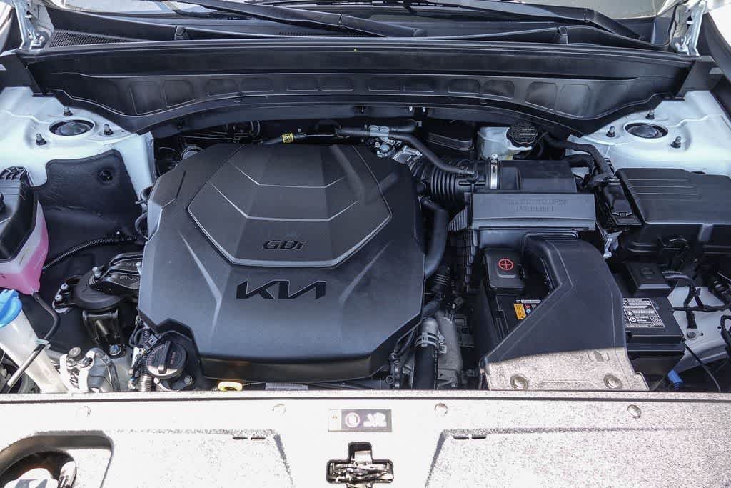 Certified 2024 Kia Telluride EX w/ EX Captain's Chair Package AWD/4WD image 26