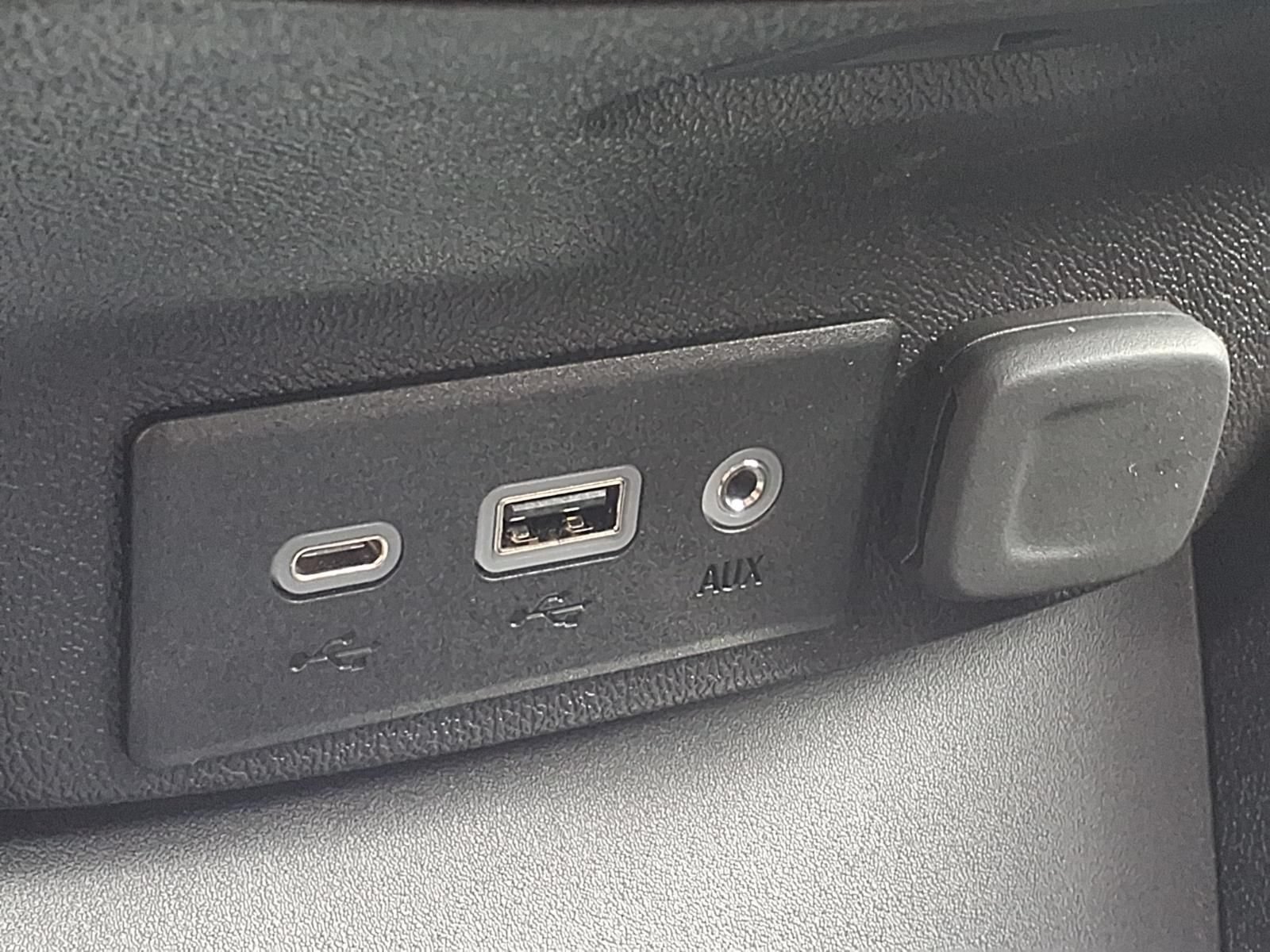 Used 2024 Chevrolet Malibu LT FWD image 25