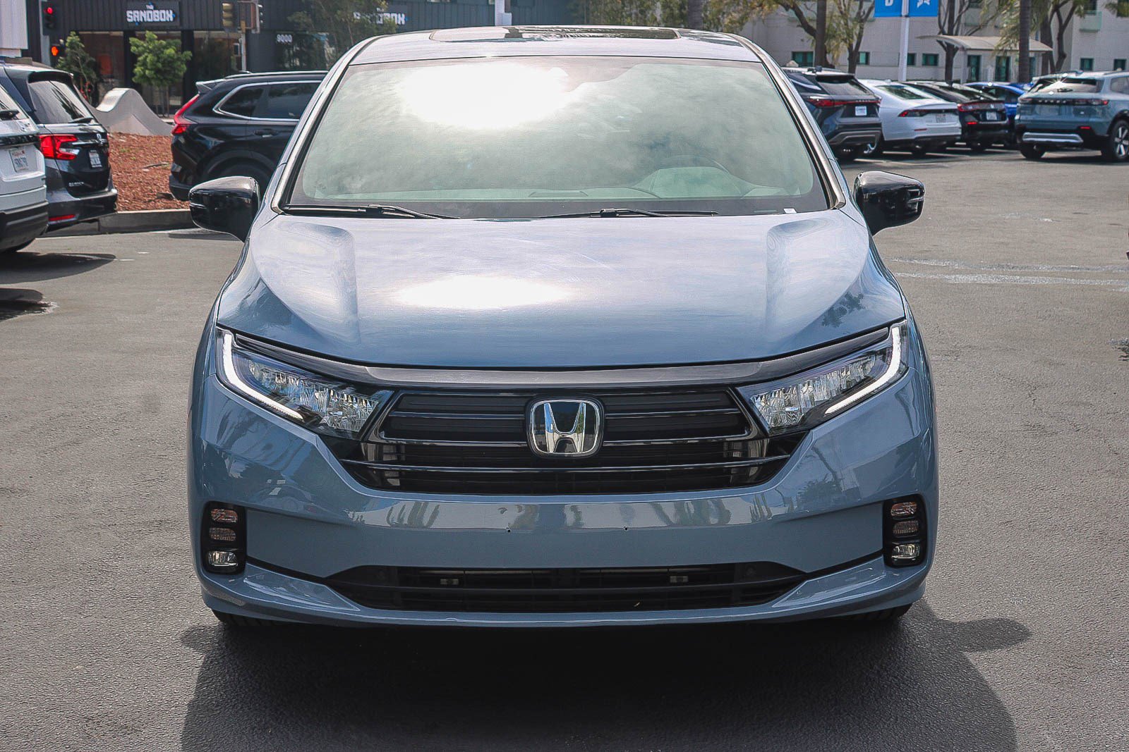 Certified 2023 Honda Odyssey Sport image 2