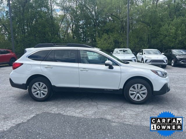 Used 2019 Subaru Outback 2.5i Premium image 2