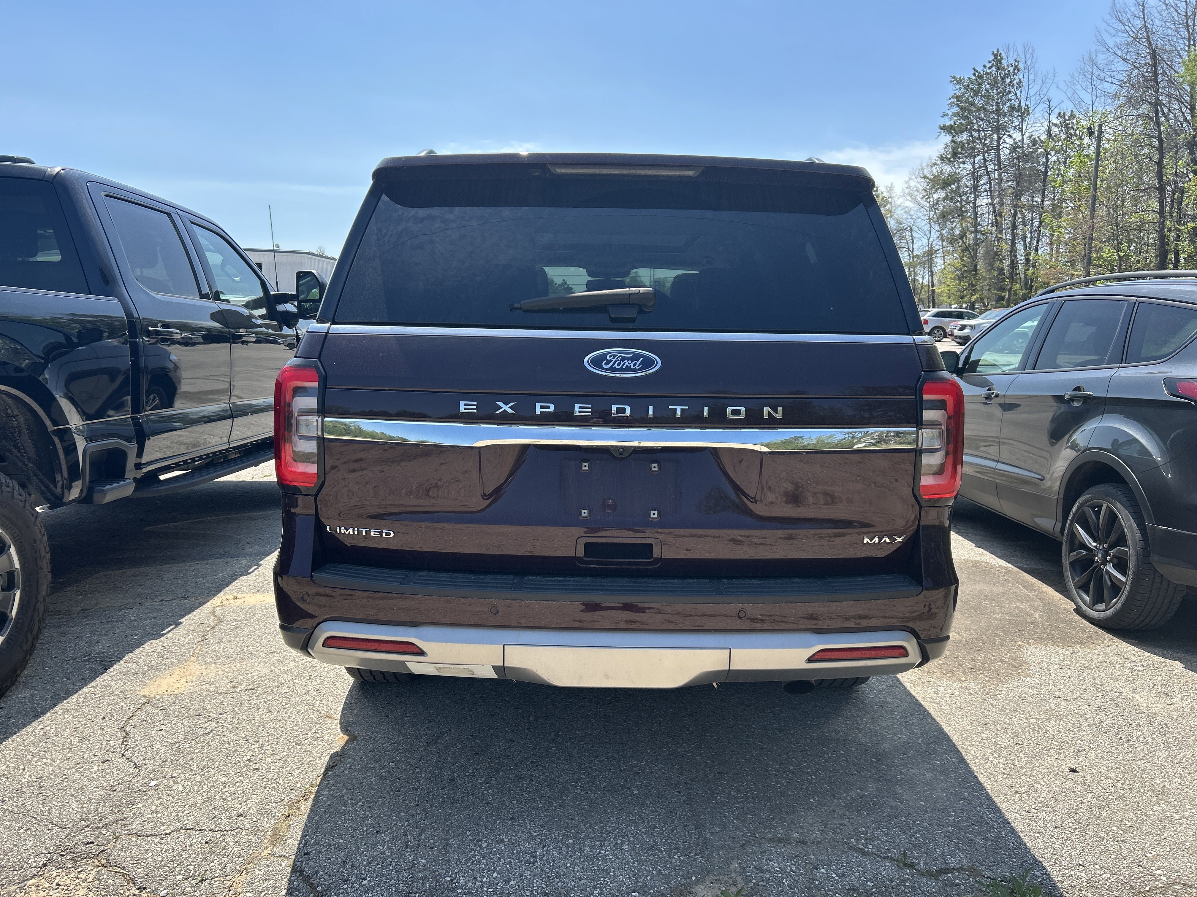 Certified 2024 Ford Expedition Max Limited AWD/4WD image 4
