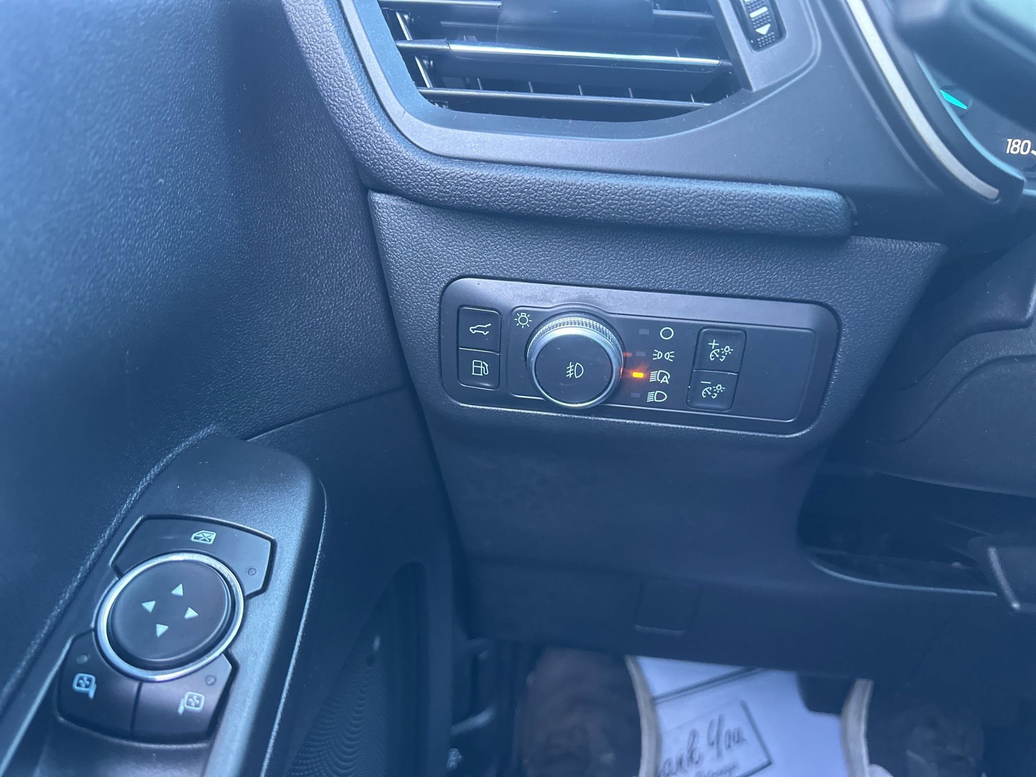 Used 2022 Ford Escape SEL AWD/4WD image 19