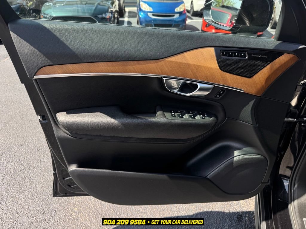 Used 2022 Volvo XC90 T6 Momentum w/ Advanced Package AWD/4WD image 24