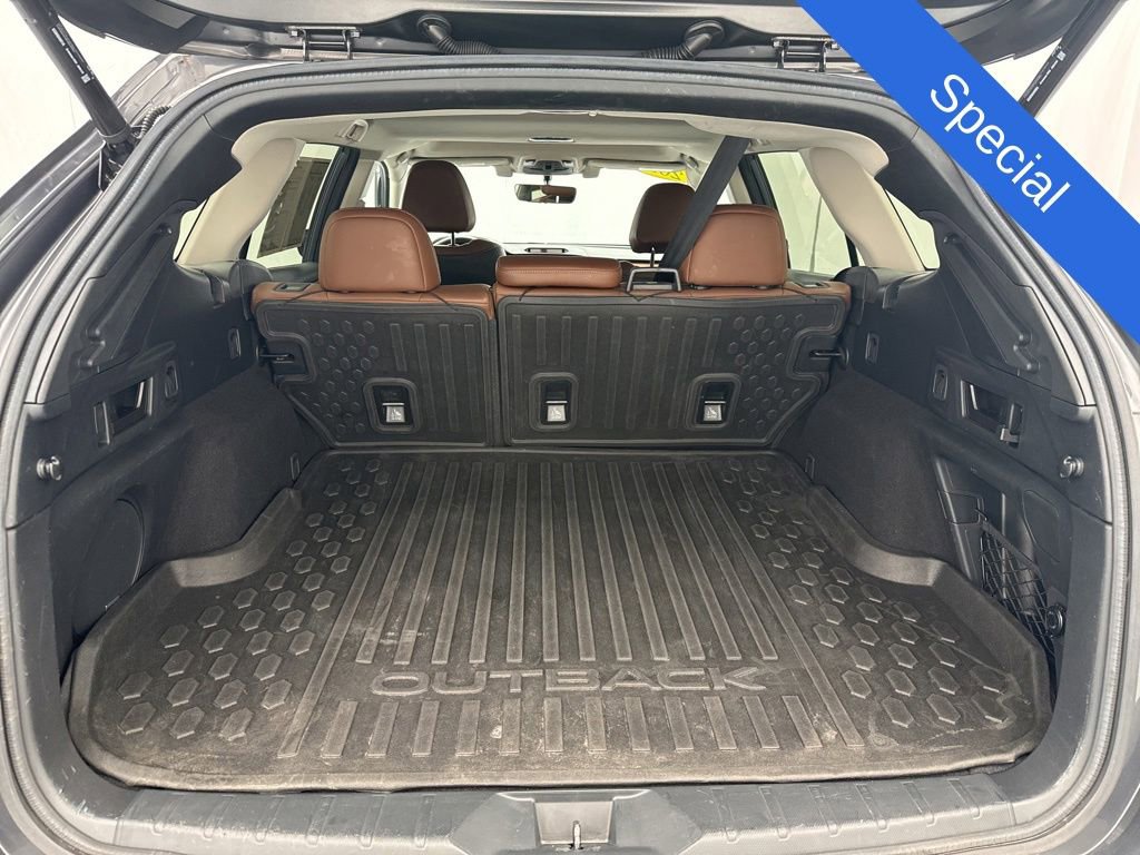 Used 2020 Subaru Outback Touring XT AWD/4WD image 11