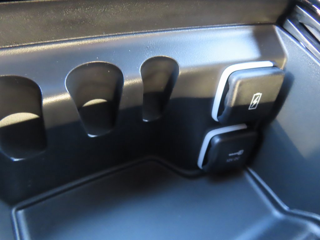 New 2026 Chrysler Pacifica Limited w/ S Appearance Package image 13