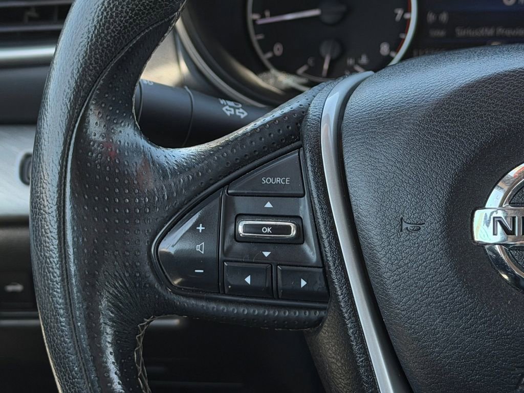 Used 2017 Nissan Maxima 3.5 SL image 19