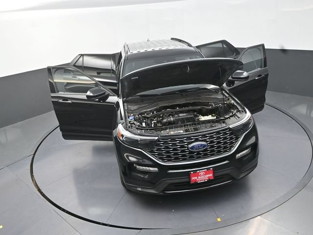 Used 2022 Ford Explorer ST-Line AWD/4WD image 40
