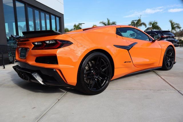 Used 2024 Chevrolet Corvette Z06 w/ Stealth Interior Trim Package image 3