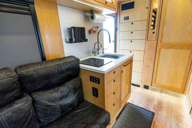 Used 2022 Ford F550 4x4 Crew Cab Super Duty image 76