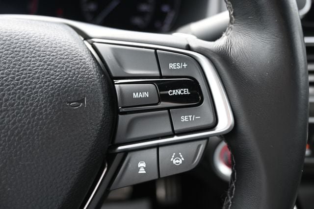 Used 2018 Honda Accord Sport image 34