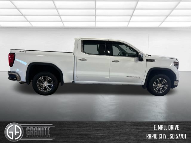 Used 2024 GMC Sierra 1500 SLT AWD/4WD image 7