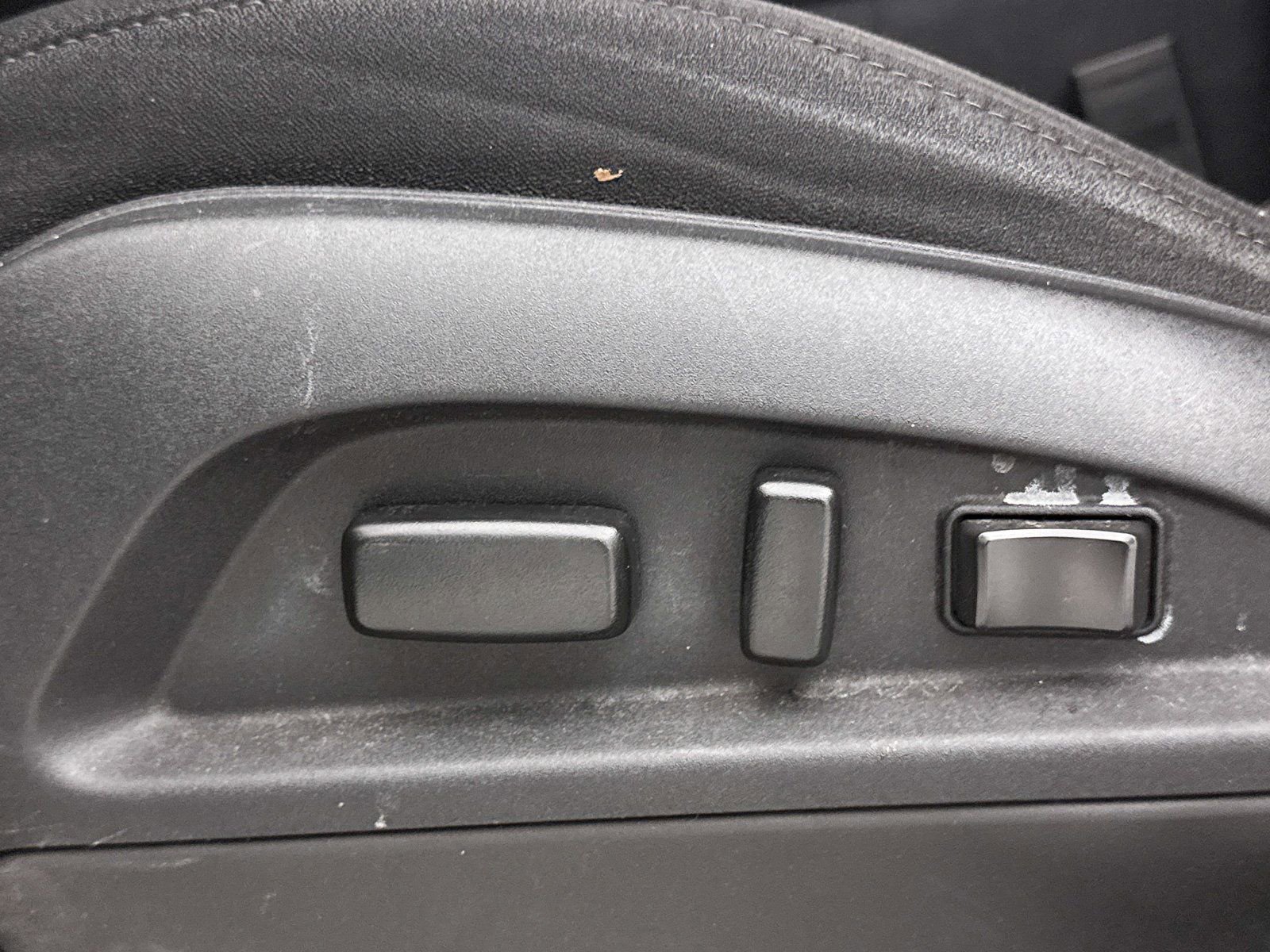 Used 2016 Chevrolet Equinox LT w/ Convenience Package FWD image 19