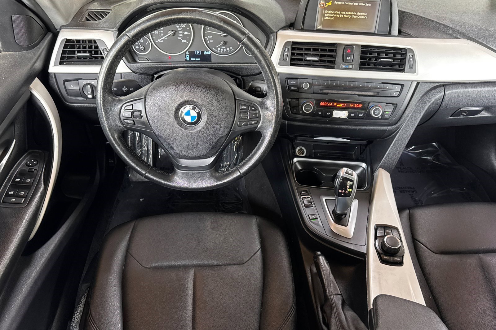 Used 2013 BMW 320i Sedan image 28