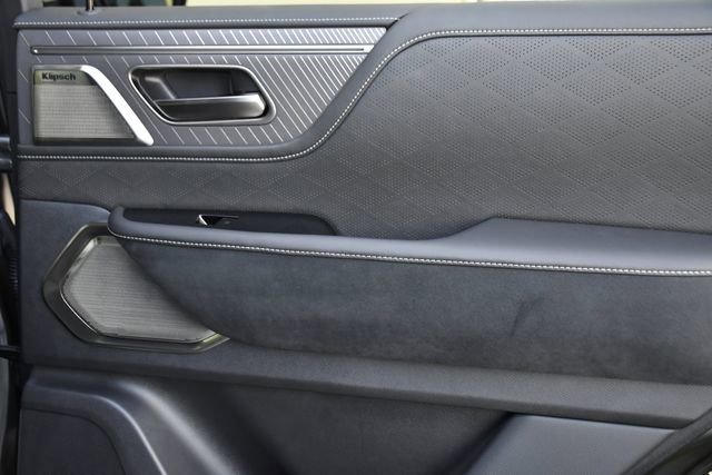 Used 2025 INFINITI QX80 Autograph image 34