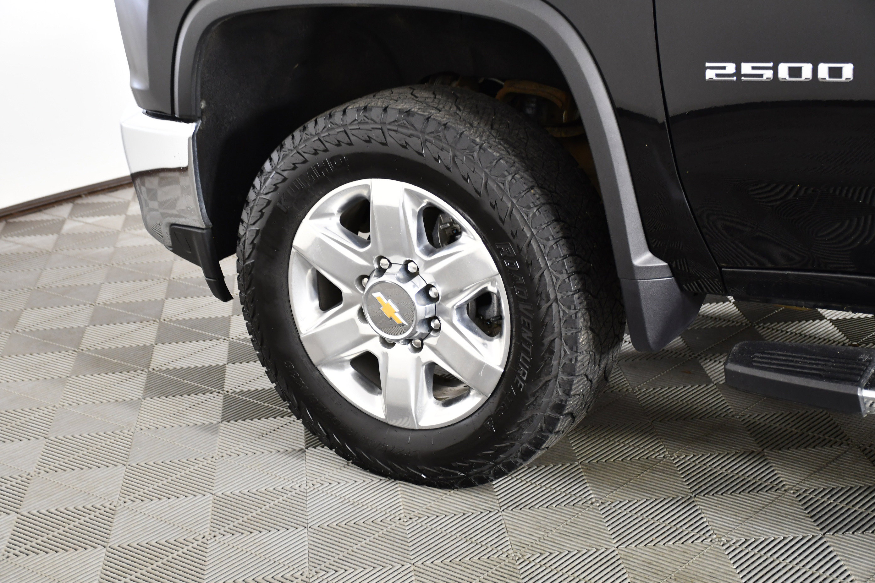 Used 2022 Chevrolet Silverado 2500 LTZ w/ LTZ Premium Package AWD/4WD image 57