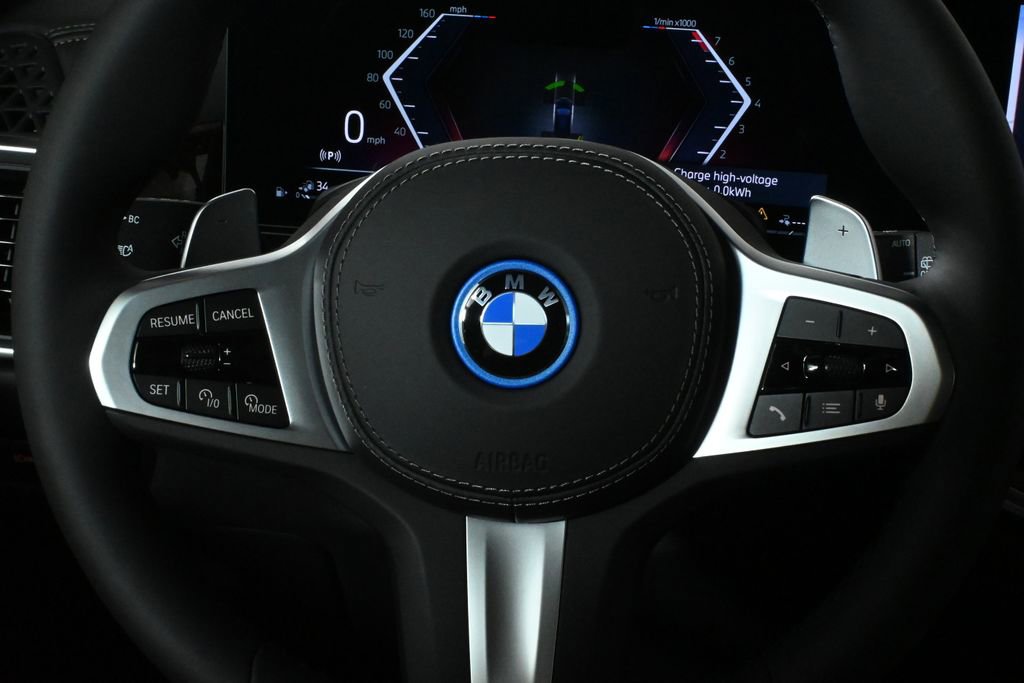 Used 2026 BMW X5 xDrive50e w/ M Sport Package AWD/4WD image 20