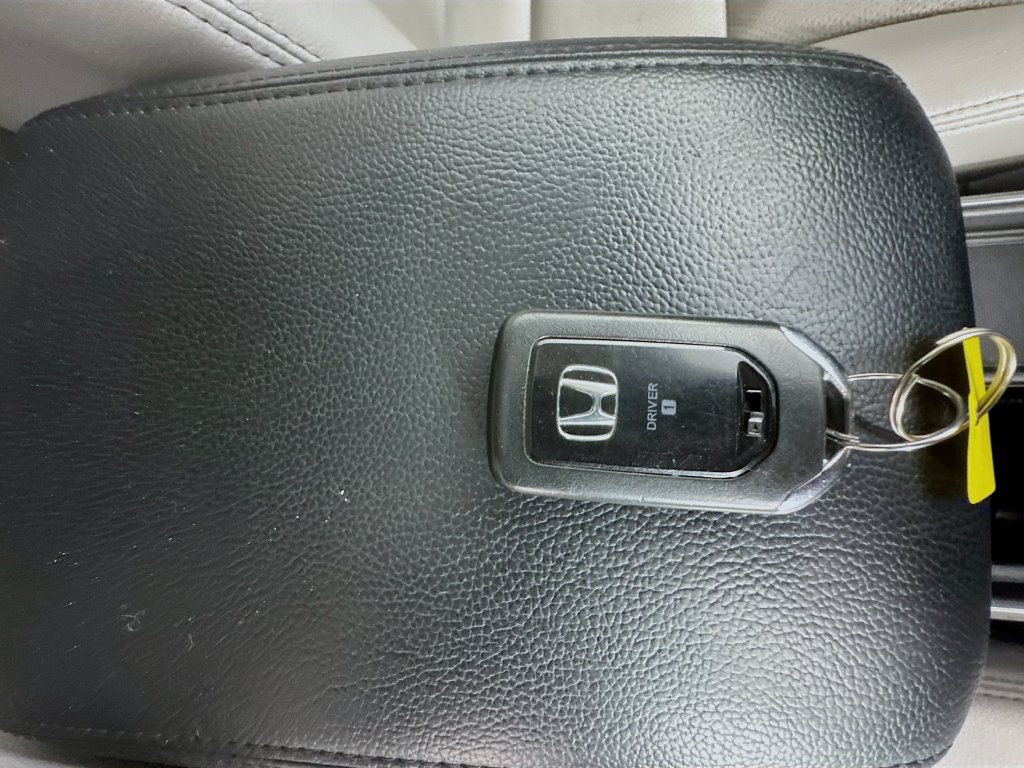 Used 2015 Honda CR-V Touring image 42