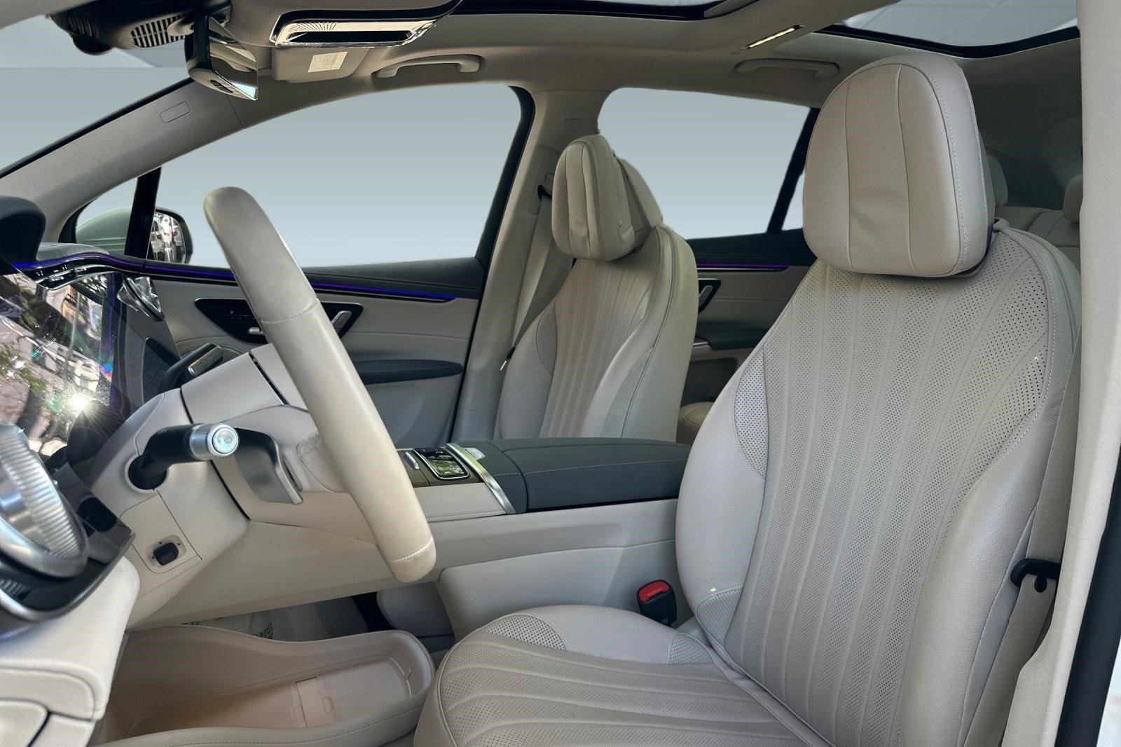 Certified 2023 Mercedes-Benz EQS 580 4MATIC SUV image 5