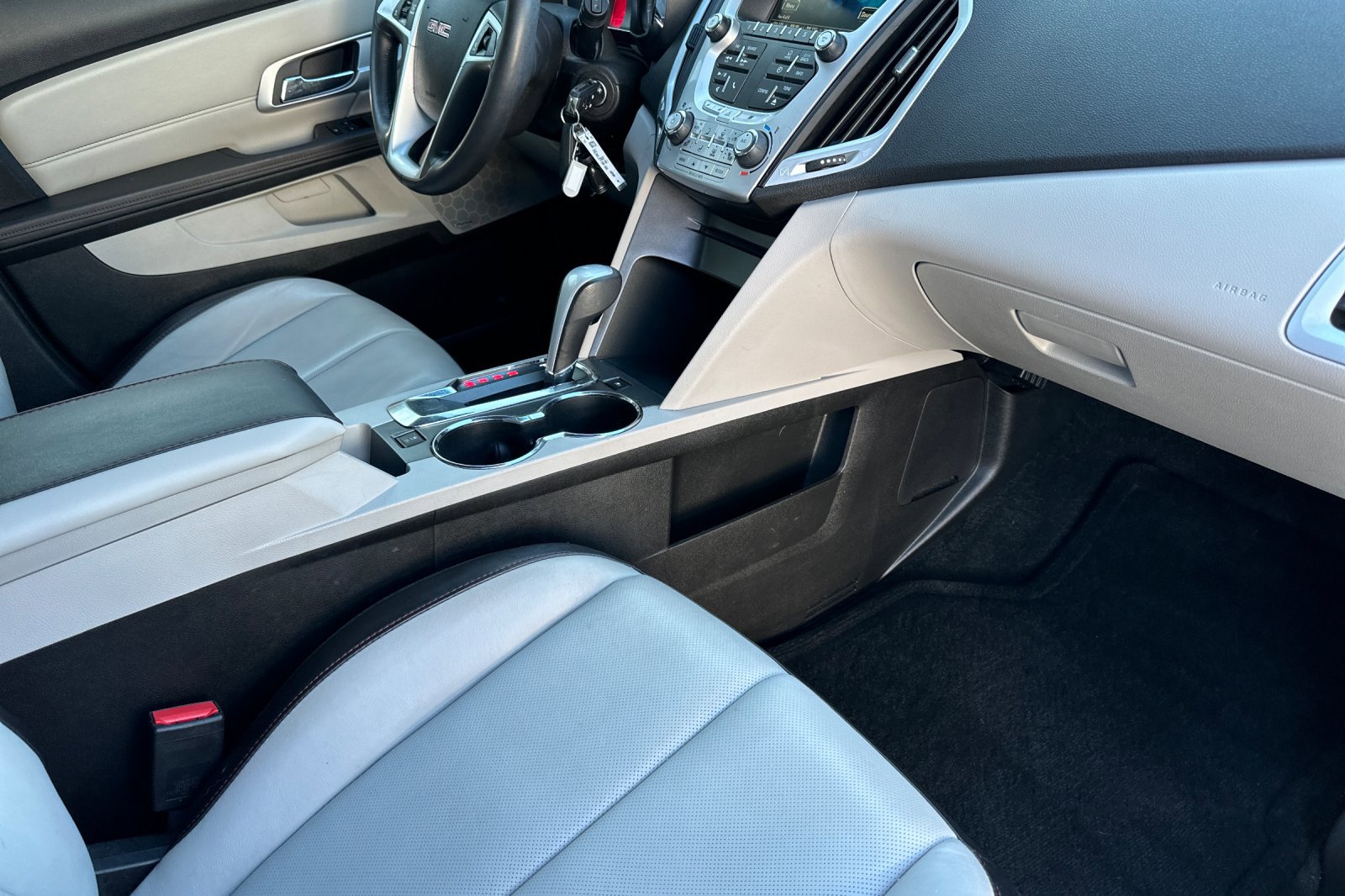 Used 2012 GMC Terrain SLT w/ LPO, Chrome Package AWD/4WD image 17