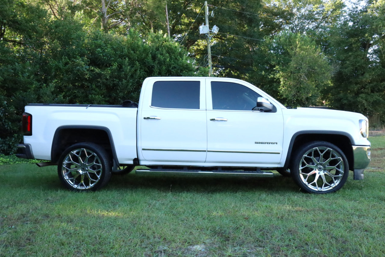 Used 2018 GMC Sierra 1500 SLT image 2