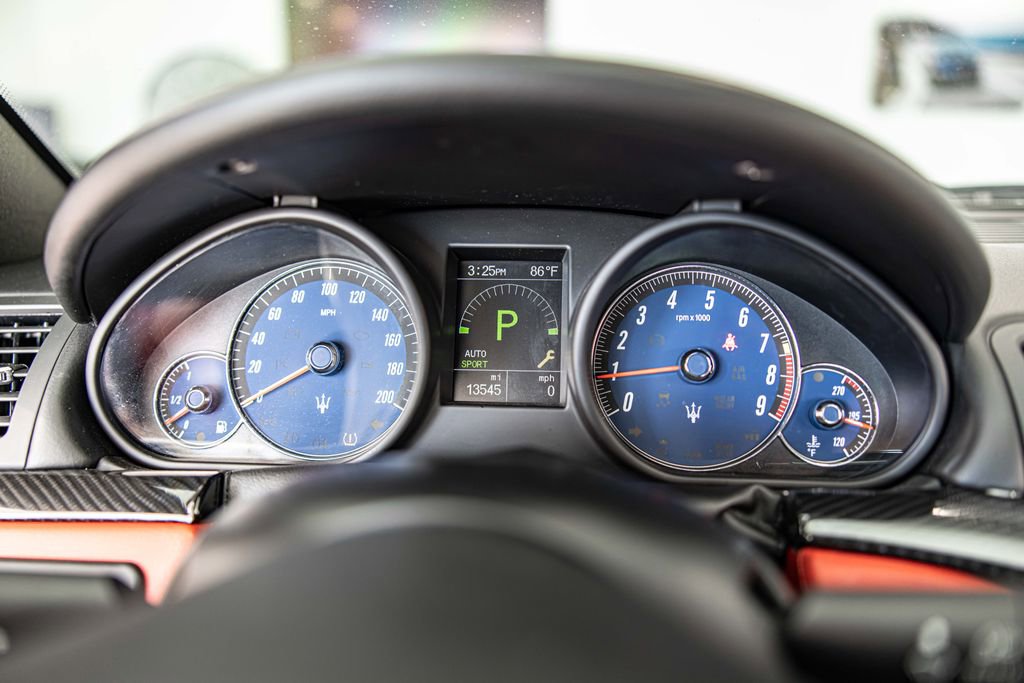 Used 2018 Maserati GranTurismo Sport image 21