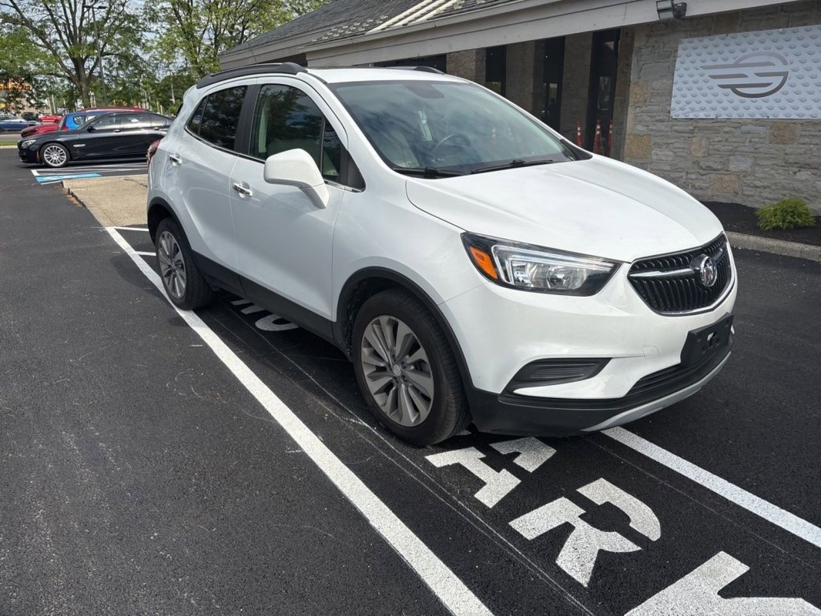 Used 2020 Buick Encore Preferred w/ Safety Package FWD image 4