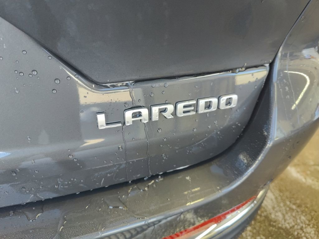 New 2025 Jeep Grand Cherokee Laredo w/ Luxury Tech Group I image 33