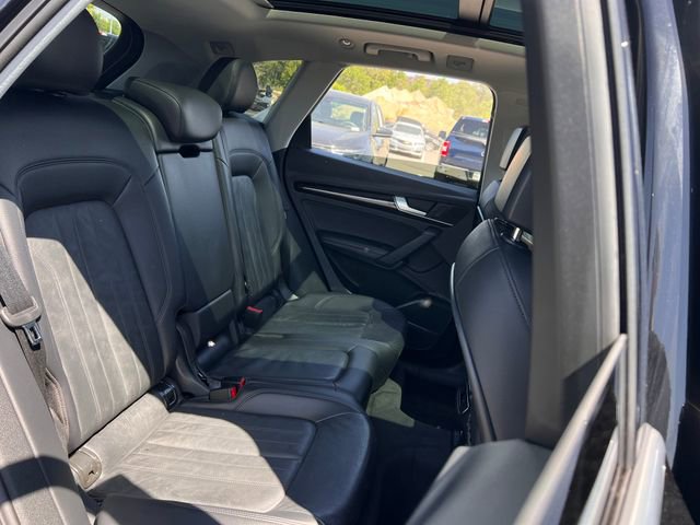 Used 2018 Audi Q5 Prestige w/ Prestige Package AWD/4WD image 32