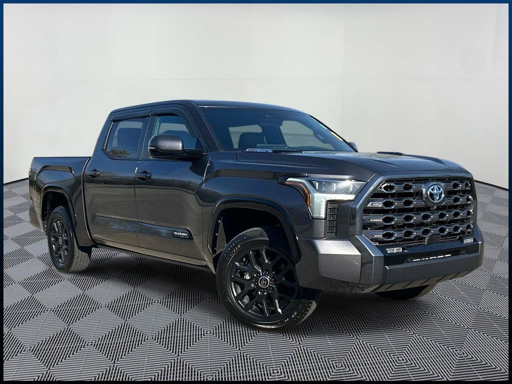 Used 2024 Toyota Tundra Platinum AWD/4WD image 1