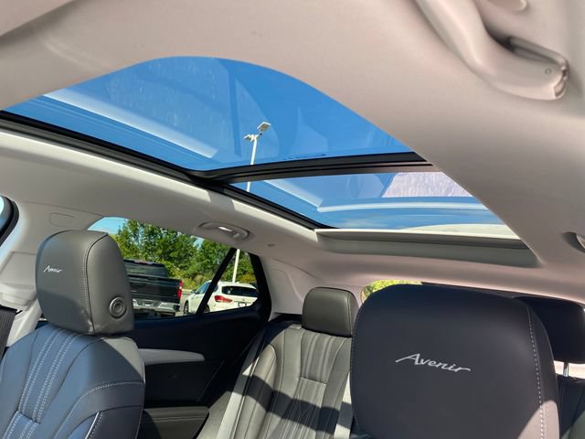 Certified 2024 Buick Envision Avenir AWD/4WD image 15