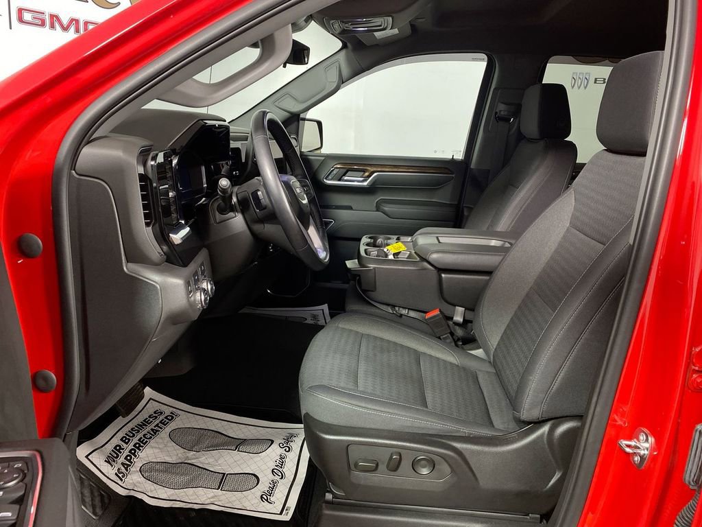 Certified 2022 GMC Sierra 1500 Elevation image 11