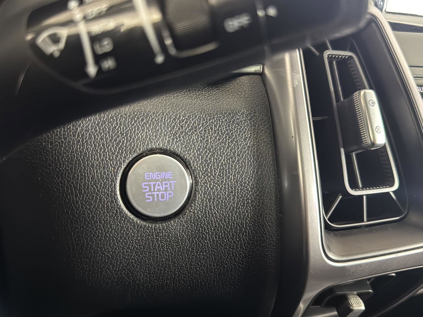 Used 2021 Kia Sorento EX image 17