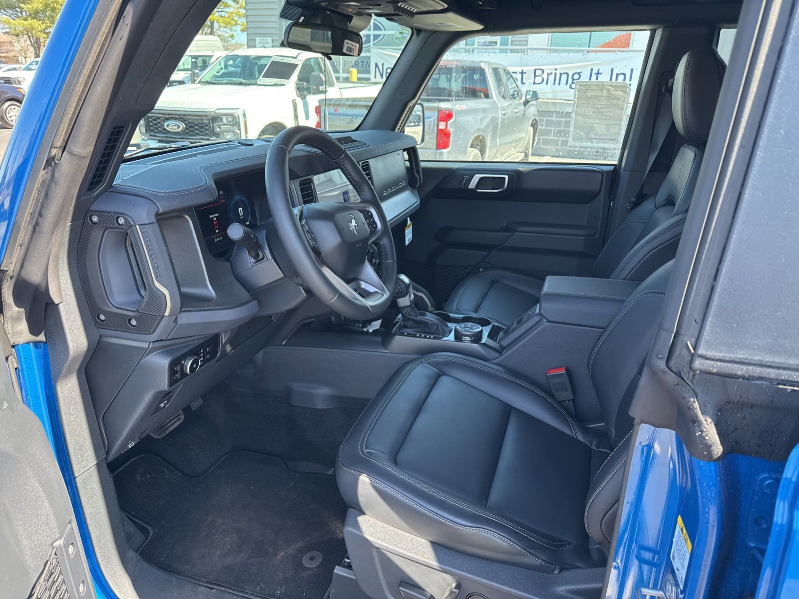 New 2025 Ford Bronco Badlands image 18